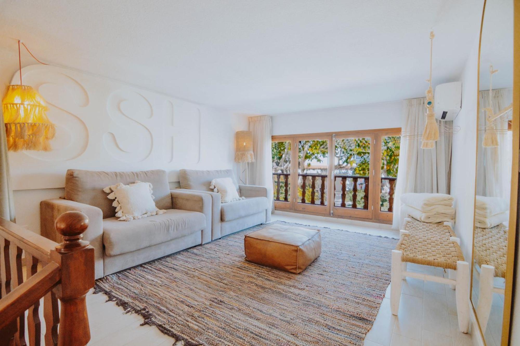 Aparthotel Secret Oasis Ibiza-Only Adults Sant Antoni de Portmany Exterior foto