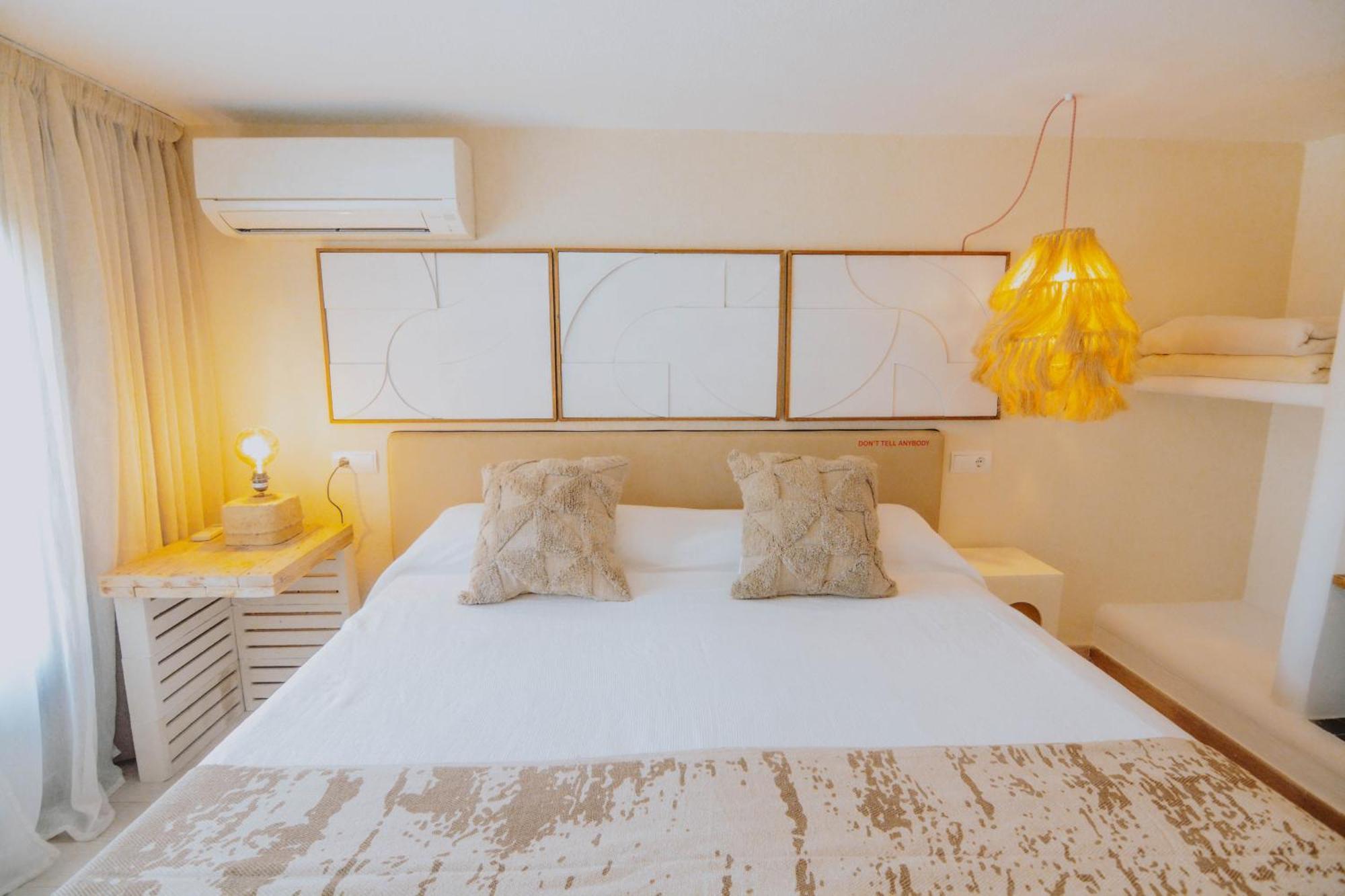 Aparthotel Secret Oasis Ibiza-Only Adults Sant Antoni de Portmany Exterior foto
