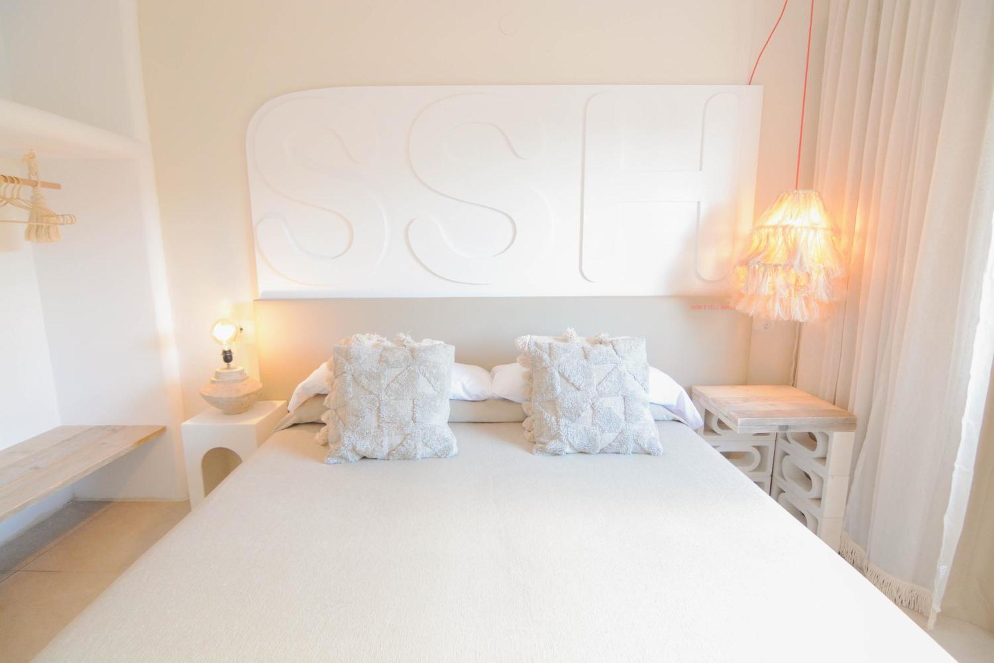 Aparthotel Secret Oasis Ibiza-Only Adults Sant Antoni de Portmany Exterior foto