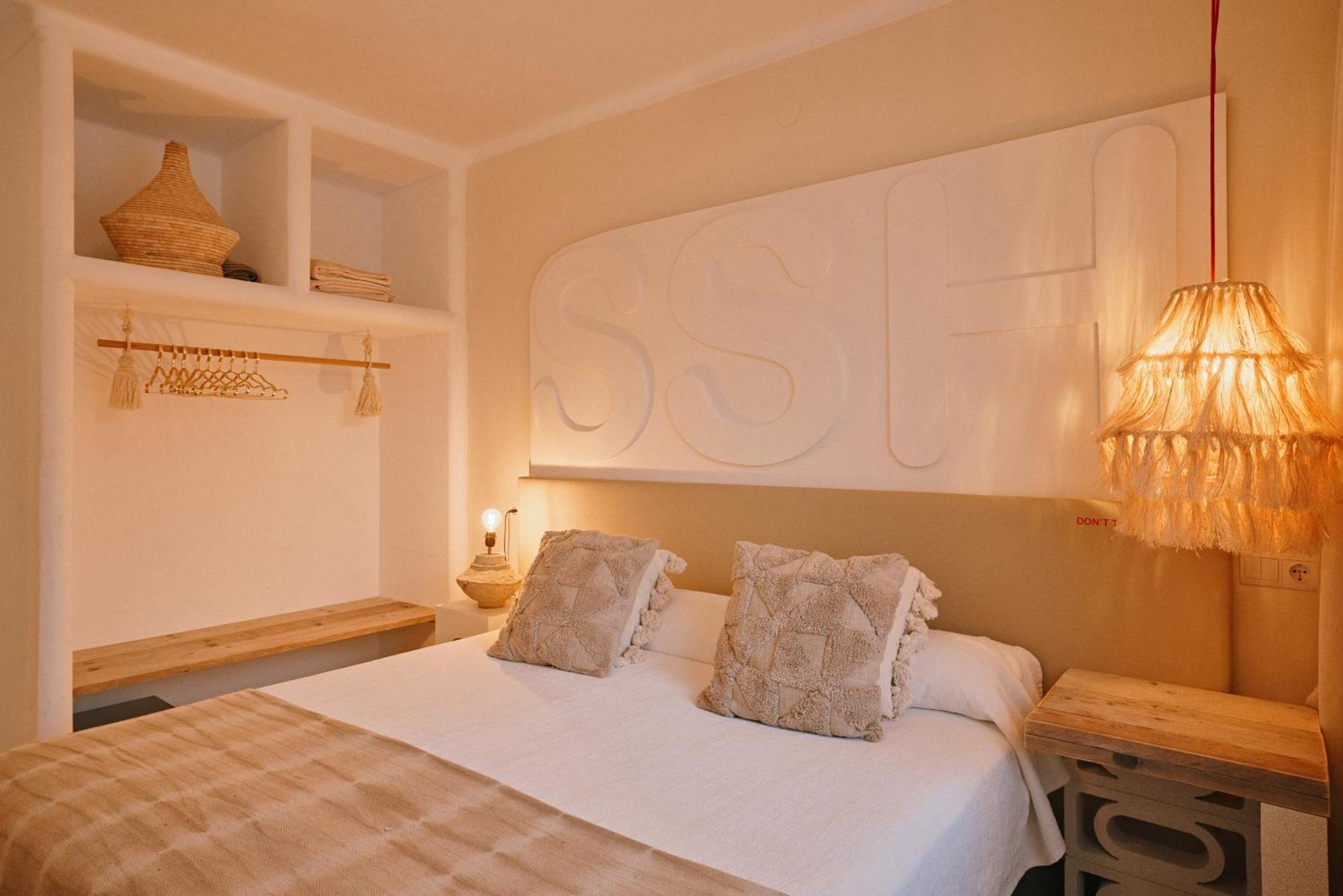 Aparthotel Secret Oasis Ibiza-Only Adults Sant Antoni de Portmany Exterior foto