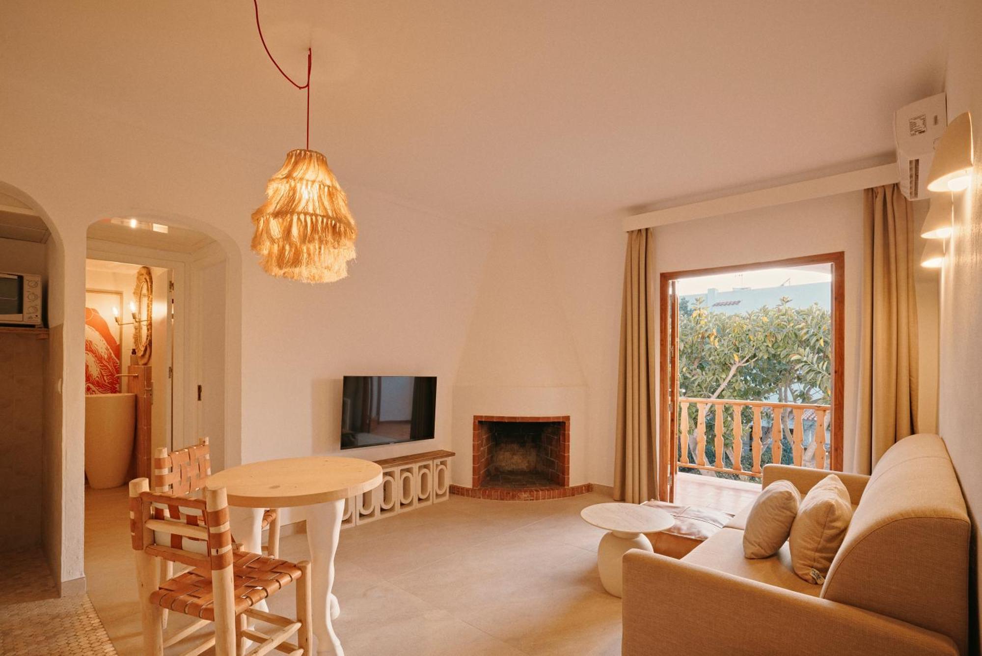 Aparthotel Secret Oasis Ibiza-Only Adults Sant Antoni de Portmany Exterior foto