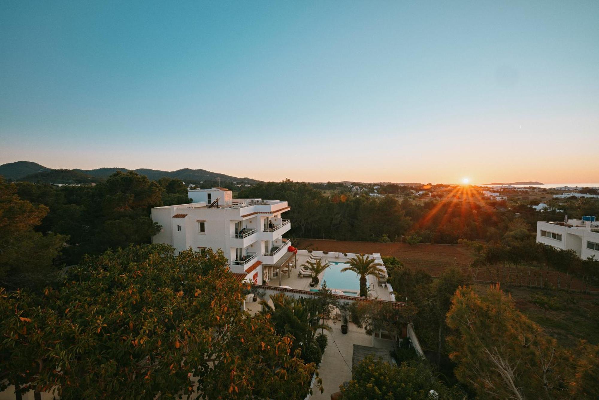 Aparthotel Secret Oasis Ibiza-Only Adults Sant Antoni de Portmany Exterior foto