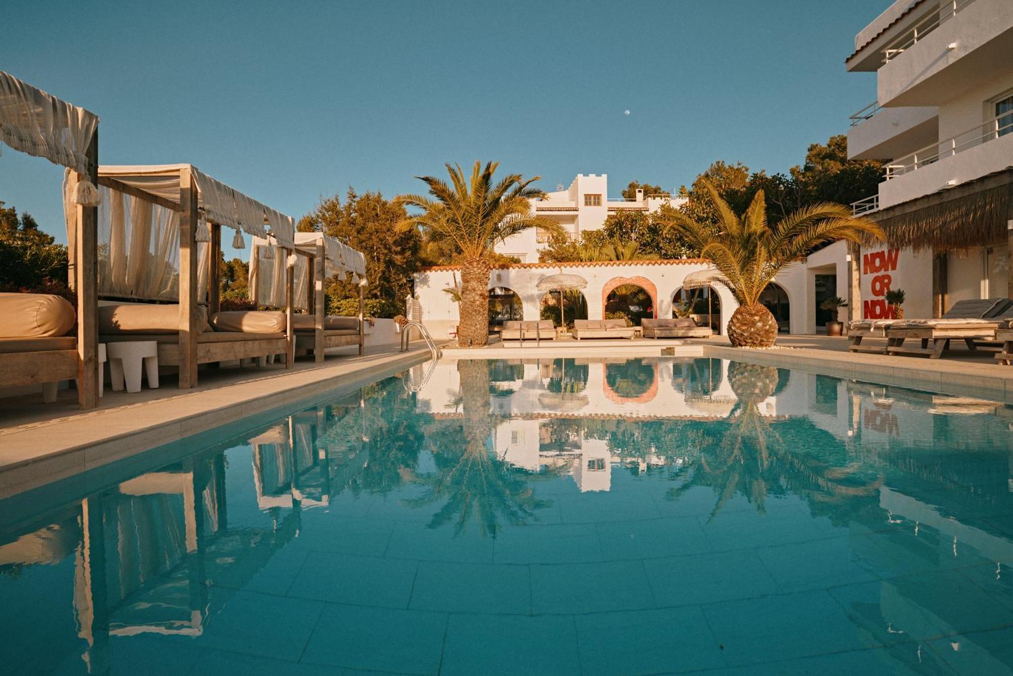 Aparthotel Secret Oasis Ibiza-Only Adults Sant Antoni de Portmany Exterior foto