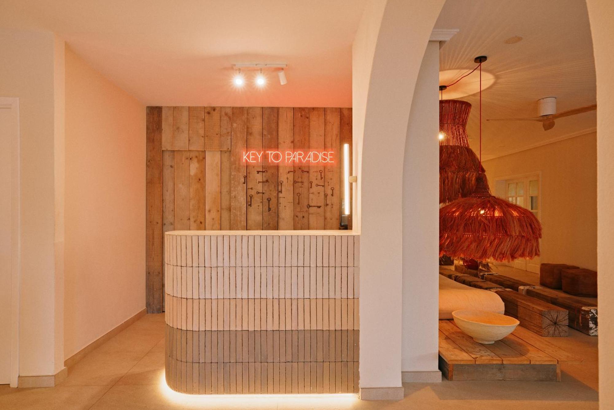 Aparthotel Secret Oasis Ibiza-Only Adults Sant Antoni de Portmany Exterior foto